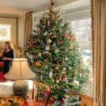 Školski okrug otkazuje Božić, ali rado proslavlja mesec ponosa