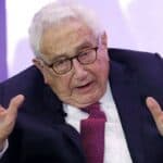 Kisindžer konačno može da "odahne" - Skinut sa UKRAJINSKE crne liste