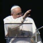 Papa odobrio BLAGOSILJANJE istopolnih brakova