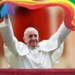 Papa formalno odobrio davanje blagoslova istopolnim zajednicama