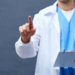 Naučnici upozoravaju da je "sopstveno istraživanje" OPASNO i da stvara "teoretičare zavere"