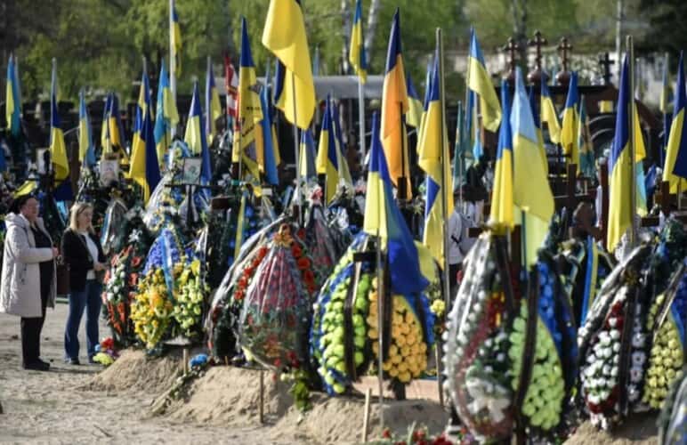  Ukrajina je izgubila do 300.000 vojnika tvrdi bivši pomoćnik Zelenskog