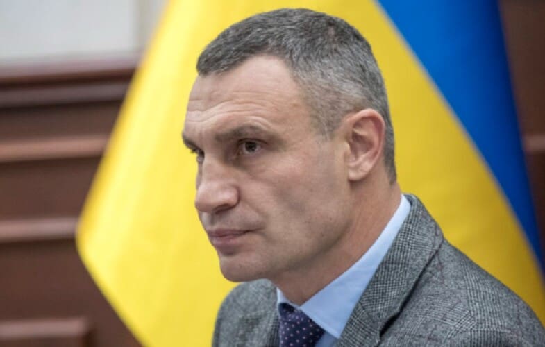  Zelenski vodi Ukrajinu ka autoritarizmu tvrdi Kličko