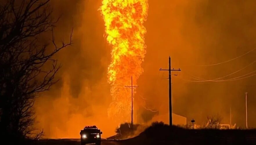 Eksplodiao gasovod u Oklahomi! Stihija se vidi i sa 50km udaljenosti (VIDEO)