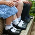 Osnovna škola Engleske crkve dozvolila je četvorogodišnjem dečaku da se pridruži razredu kao devojčica