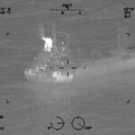 Električni automobili čuvaju životnu sredinu?! Vatrogasci gasili zapaljene LITIJUM-JONSKE baterije na brodu 5 dana