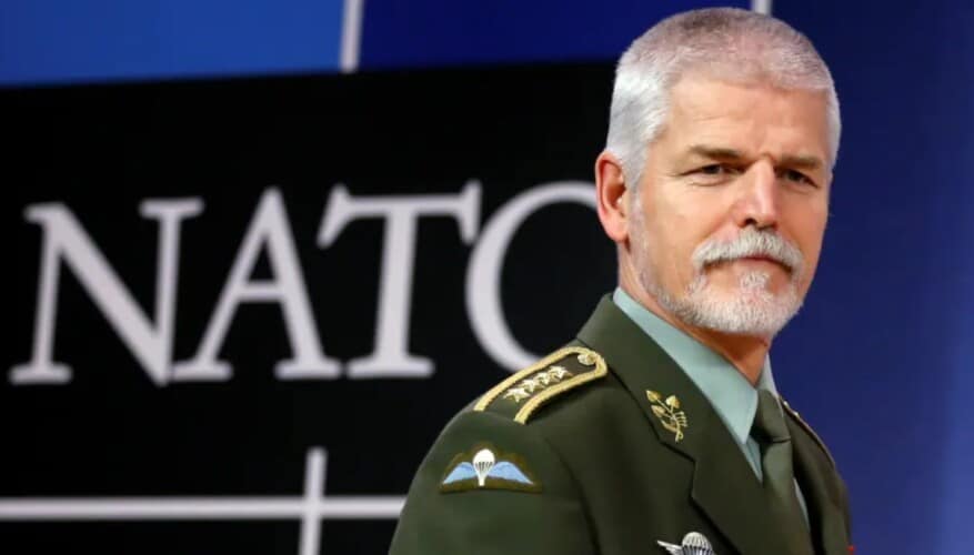 Predsednik Češke strahuje: Tramp bi mogao da se dogovori sa Putinom