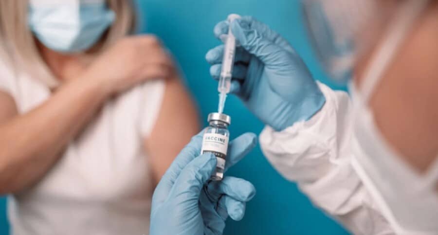 Studija upozorava na nove ZDRAVSTVENE PROBLEME uzrokovane vakcinacijom protiv COVID-a