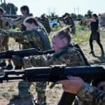 Ukrajina kupuje 50.000 ženskih vojnih uniformi