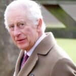 Isplivalo novo svedočenje da su Kralj Čarls i njegovi bliski prijatelji "silovali na stotine dece"