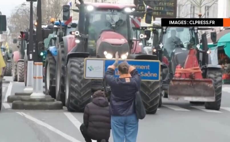  NE ZELENOJ AGENDI! Povratak FRANUCSKIH poljoprivrednika na ULICE – Evakuacija Makrona u toku (VIDEO)