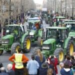 Za sutra je najavljen HAOS u Španiji! Poljoprivrednici stižu u Madrid, policija se sprema kao za RAT! (VIDEO)