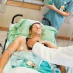 Vrhunski kardiolog podiže uzbunu zbog oštećenja srca pronađenih kod vakcinisanih pacijenata