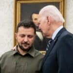 Bivši ukrajinski ambasador upozorava da se zemlja prodaje dubokoj državi