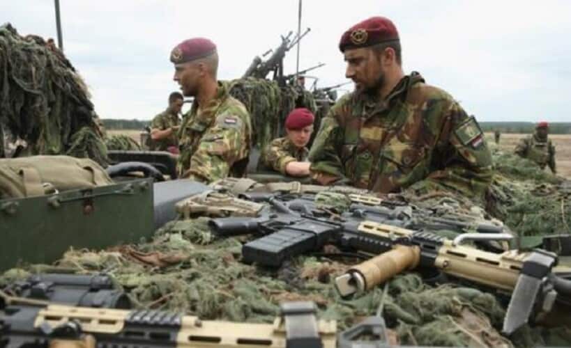  Holanđani podržavaju Makronov plan za slanje NATO trupa u Ukrajinu