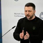 Zelenski pokušao da opravda gubitak Avdijevke pa pozvao Trampa da sa njim ide na prvu liniju fronta