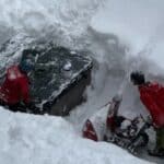 Neko se zaista "igra" sa vremenskim prilikama! Brutalni snimci iz Amerike - Snežna apokalipsa odsekla gradove (VIDEO)