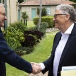 Jedna od najvećih banaka Australije zatvara sve fizičke filijale i uvodi naciju u BEZGOTOVINSKU DRUŠTVO