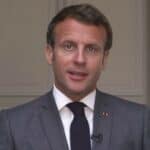 Makron se usprotivio tvrdnjama da je njegova žena zapravo tranrodni muškarac