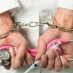 Makron predlaže proširenje zakona o asistiranom samoubistvu