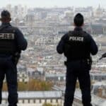 Američka ambasada u Parizu pozvala je Amerikance u Francuskoj da budu na oprezu dok SAD negiraju odgovornost za terorizam