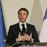 Makron poziva Evropu da ne bude „kukavica“, tvrdi da je predlog slanja trupa u Ukrajinu samo u vezi sa „otvaranjem debate“