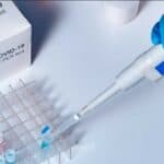 Mejnstrim mediji ćute na činjenicu da je PCR test pravno proglašen beskorisnim za testiranje Covid-a