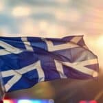 Cenzura u punom zamahu u Škotskoj! Policija cilja na blogove, podkaste i društvene medije pod autoritarnim novim zakonom o cenzuri