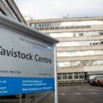 Deci se više neće propisivati blokatori puberteta, potvrđuje Nacionalna zdravstvena služba Engleske