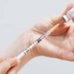 Studija: Ožiljci na srcu otkriveni više od godinu dana nakon vakcinacije protiv COVID-19