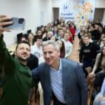 Na čemu je ovaj čovek? Zelenski: "Potrebno nam je više sistema protivvazdušne odbrane da bi se rodilo više dece"