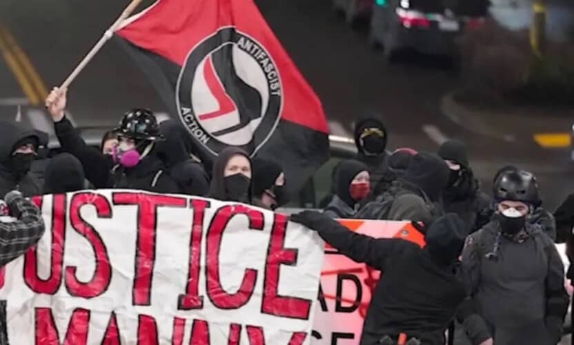 Francuska: Antifa počela da sprovodi napade na konzervativne političare