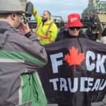 PROTESTI širom Kanade! Kamiondžije, poljoprivrednici, narod protiv povećanja POREZA NA UGLJENIK i Džastina Trudoa (VIDEO)