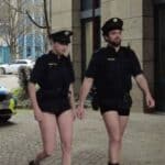 Nemačka policija patrolira bez pantalona! Država im nije obezbedila uniforme