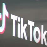 TikTok najavljuje cenzuru „dezinformacija“ i „teorija zavere“