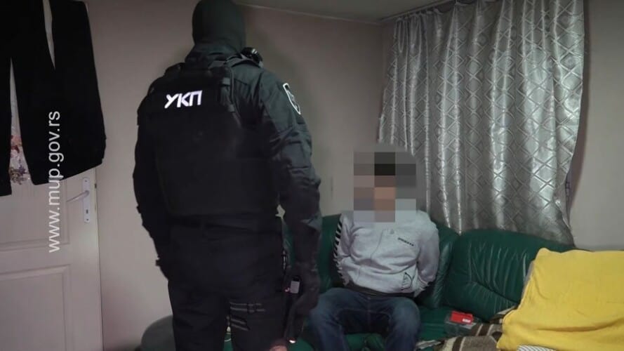 Ko sve hoda među nama! U Beogradu uhapšen muškarac zbog polnog uznemiravanja šest maloletnika
