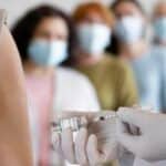 Doktor koji je promovisao COVID vakcine sada se izvinjava: Oprostite mi, nisam u stanju da vam pomognem ako dođe do komplikacija