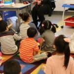 Amerika: Decu u školama uče da "neki dečaci imaju polni organ dok drugi nemaju"