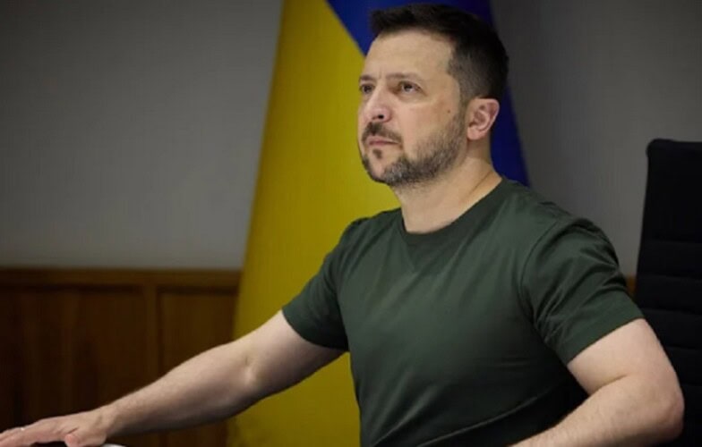  Zelenski: Američkim političarima nije stalo do Ukrajine