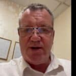 Direktor pogrebne službe kaže za „retke“ krvne ugruške Astra Zeneke da su sve samo ne retki!