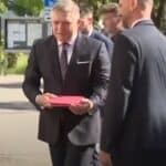 Skaj njuz opravdava pokušaj ubistva: Atentat na slovačkog premijera bio je „potpuno opravdan“ jer je širio „opasne teorije zavere“