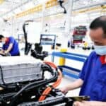 Kineska braća i brat Si?! Kinezi će pored fabrike automobila u Mađarskoj otvarati fabrike i u Turskoj. Srbiji ostaju rudnici i zagađenje.