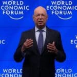 Digitalne identifikacije istovremeno uvodi više vlada infiltriranih u Svetski ekonomski forum