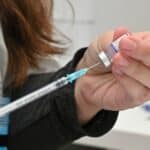 Velika tužba protiv FAJZERA zbog prikrivanja nuspojava njihove vakcine protiv COVID-a