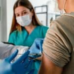 NOVA STUDIJA: Vakcine protiv COVID-a uništile plodnost kod mušakaraca