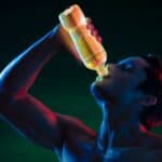 Mejnstrim mediji dali gas! Sada su Energetska pića kriva za iznenadne smrti, nikako mRNK vakcine