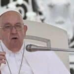 PAPA FRANJA na sastanku G7 upozorava na opasnost od Veštačke Inteligencije