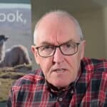 Doktor upozorava da elita planira da tajno zameni tradicionalne vakcine sa mRNA tehnologijom