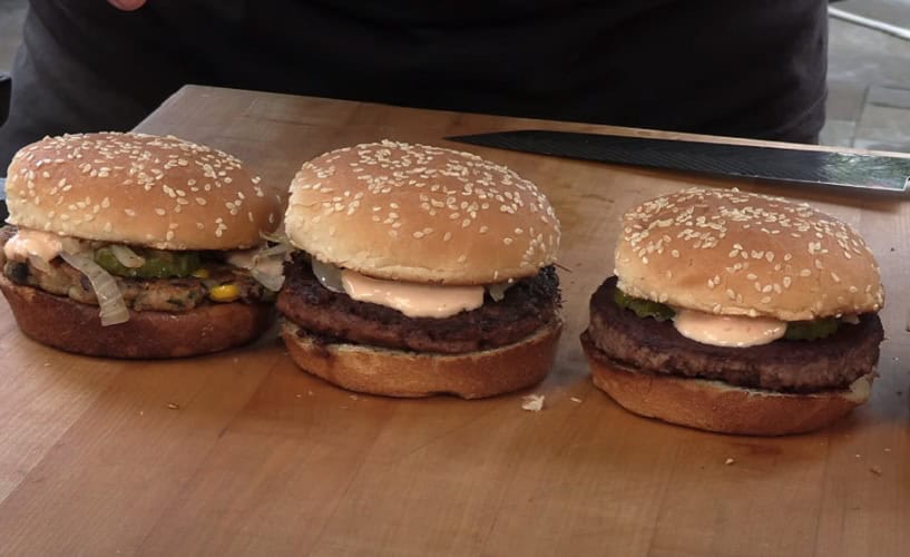  Mekdonalds priznaje da kupci odbijaju hamburgere od lažnog mesa