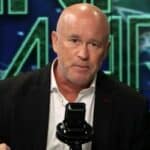 Ovo je veliko! Uzbunjivač iz Američke Vlade: Vakcine protiv COVID-a se spremale 20 godina - Razotkrivena cela ZAVERA (VIDEO)